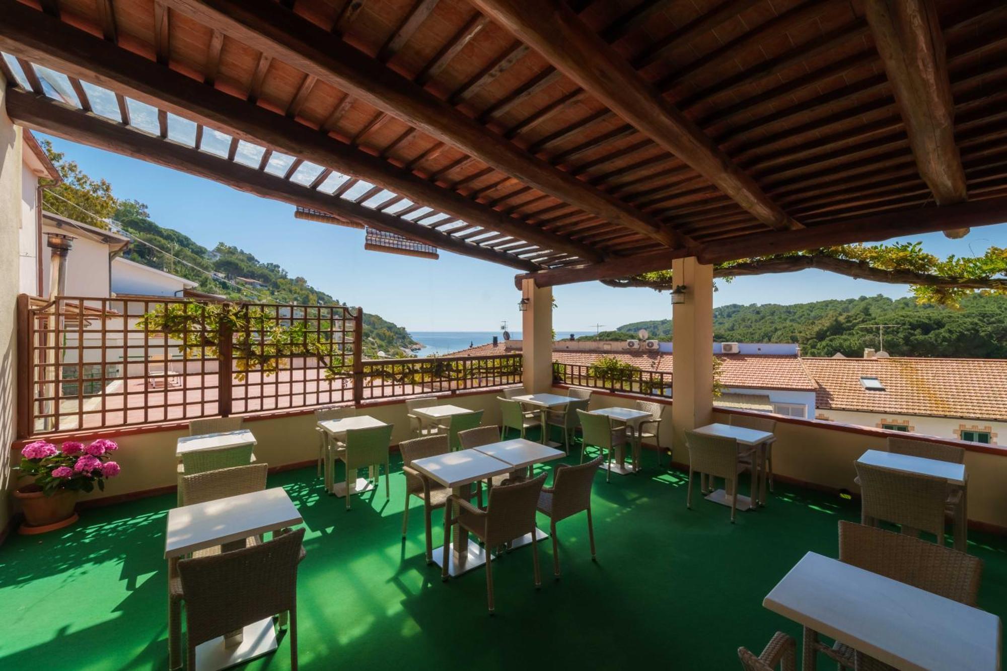 Hotel Galli - Wellness&Spa Fetovaia Exterior foto